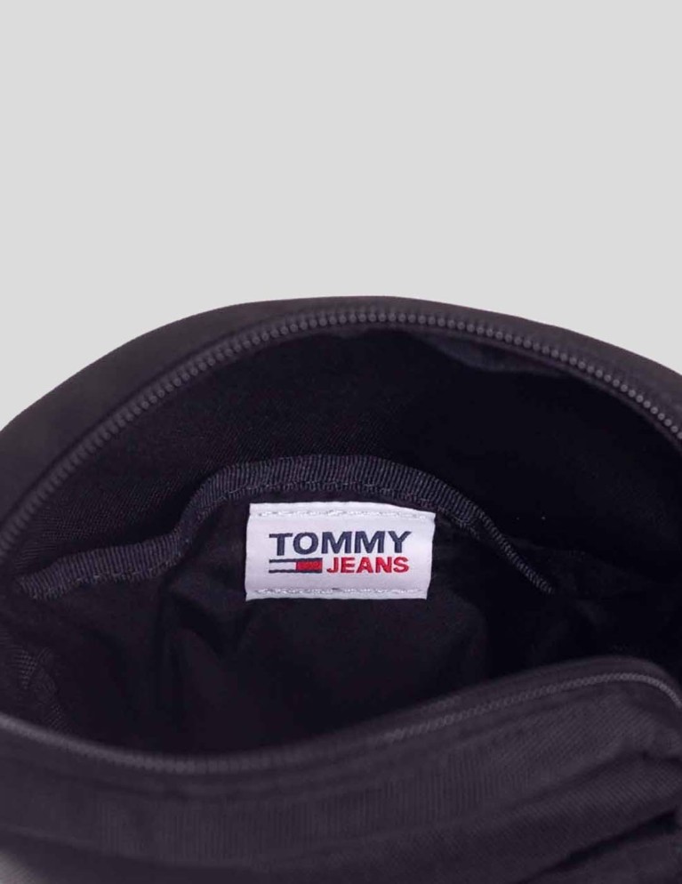 Riñonera TOMMY JEANS estential repórter crossover bag black